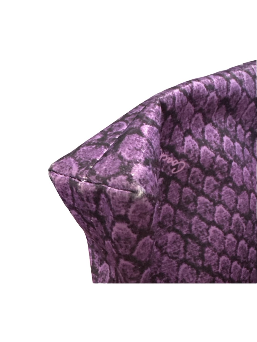 Coach Taylor Snake
Print Swingpack
Crossbody Bag minor rubbing on corners. C pic - Picture 11 of 11